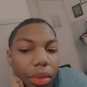 Meet your Posher, Cj